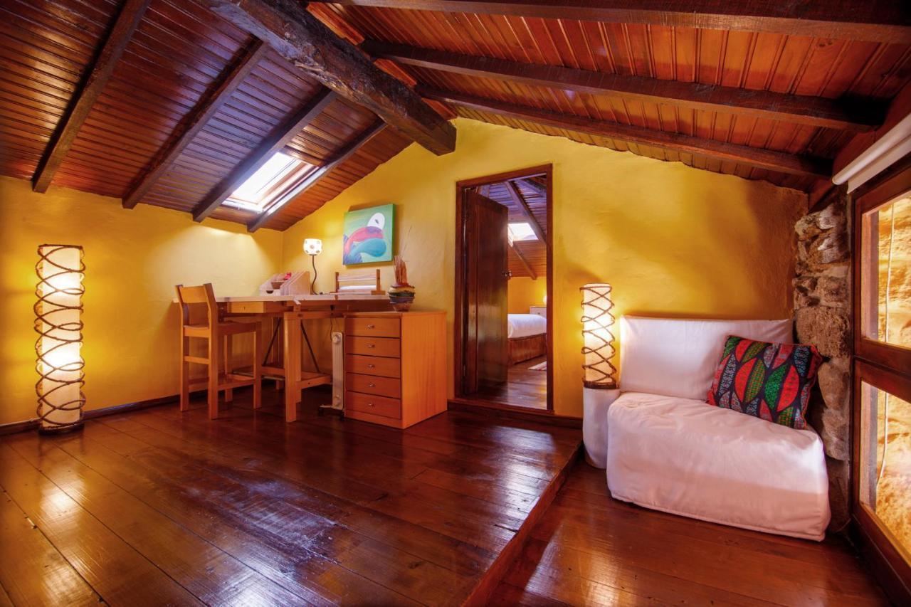 Casa Do Piano Guest House Longos Exterior photo